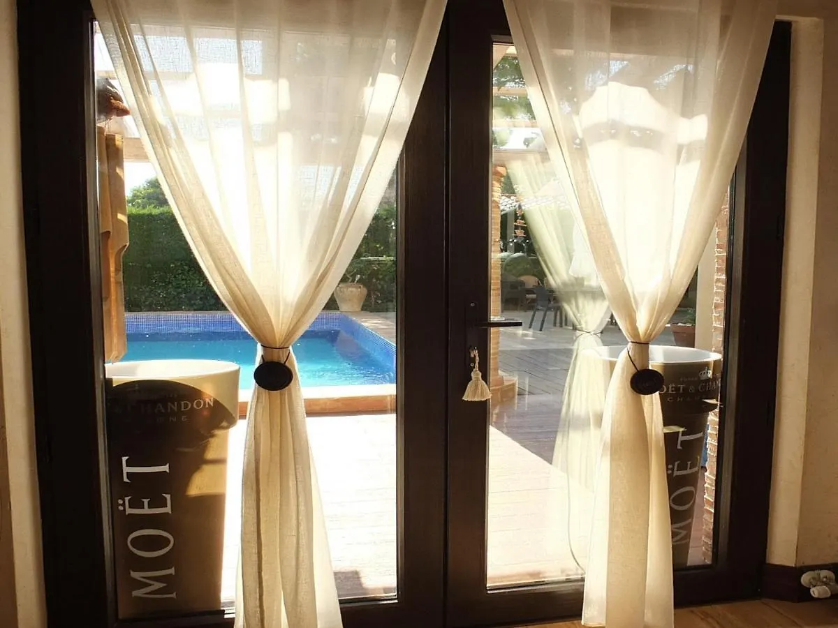 Villa Tranquila A Charming 4Bedroom Villa With Air-Conditioning & Private Swimming Pool L'Ametlla de Mar