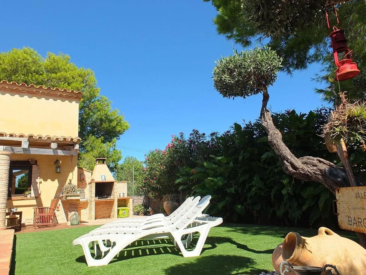 Villa Tranquila A Charming 4Bedroom Villa With Air-Conditioning & Private Swimming Pool L'Ametlla de Mar Spain