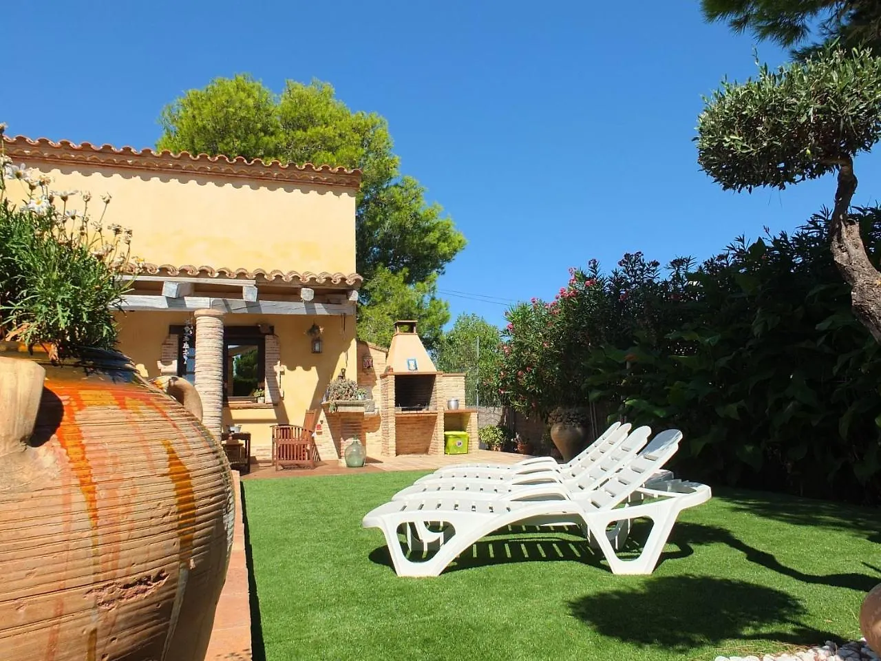 Villa Tranquila A Charming 4Bedroom Villa With Air-Conditioning & Private Swimming Pool L'Ametlla de Mar