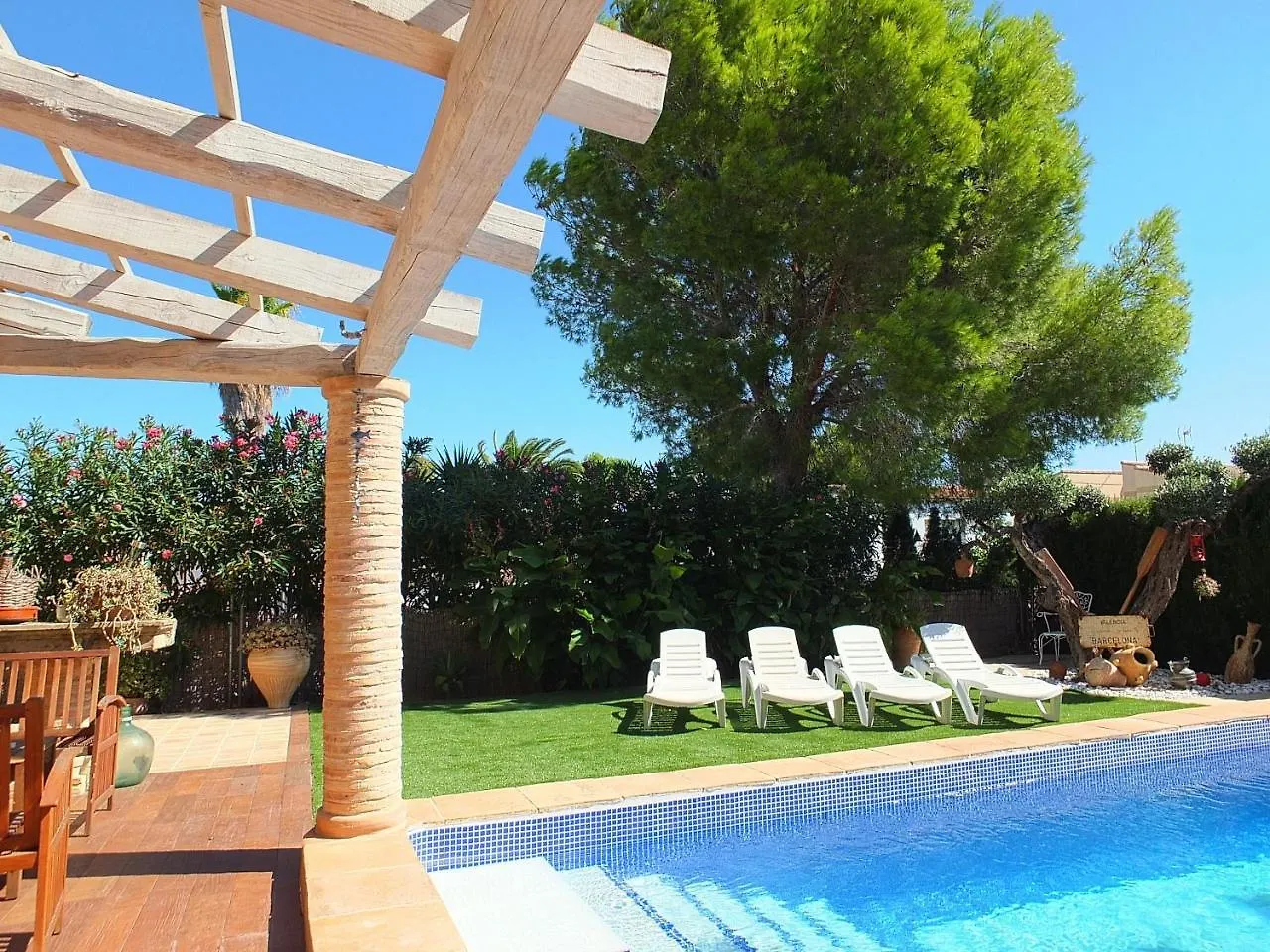Villa Tranquila A Charming 4Bedroom Villa With Air-Conditioning & Private Swimming Pool L'Ametlla de Mar Spain